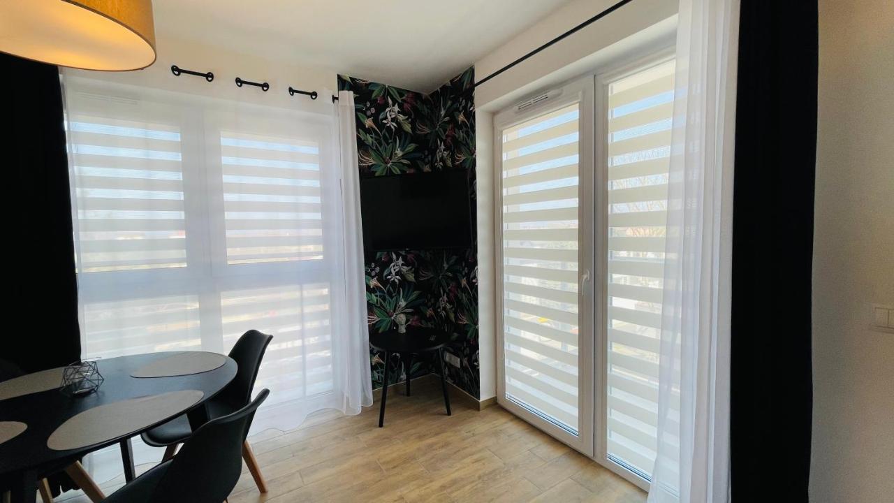 Apartamenty Na Wiejskiej Ustronie Morskie Bagian luar foto